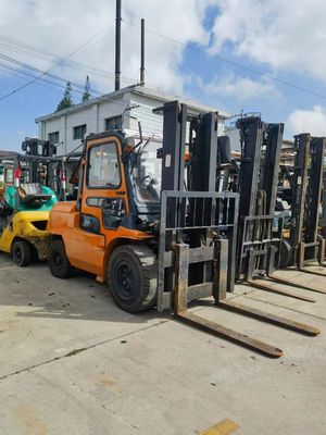 Used diesel Toyota forklifts, internal combustion engine forklifts for export and sale