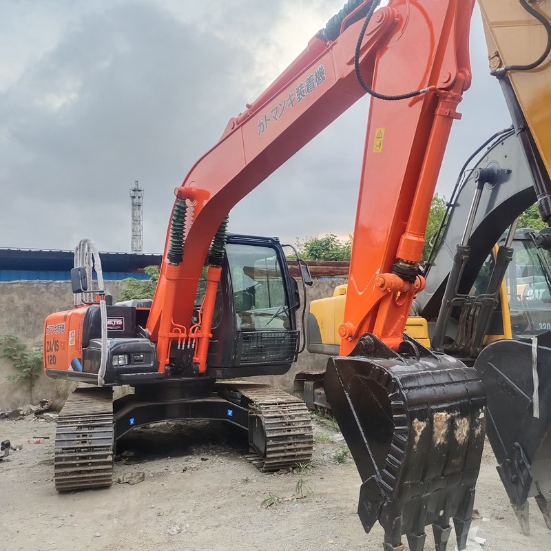 中古のHitachi Zaxis 120掘削機 低労働時間 詳細は今連絡してください