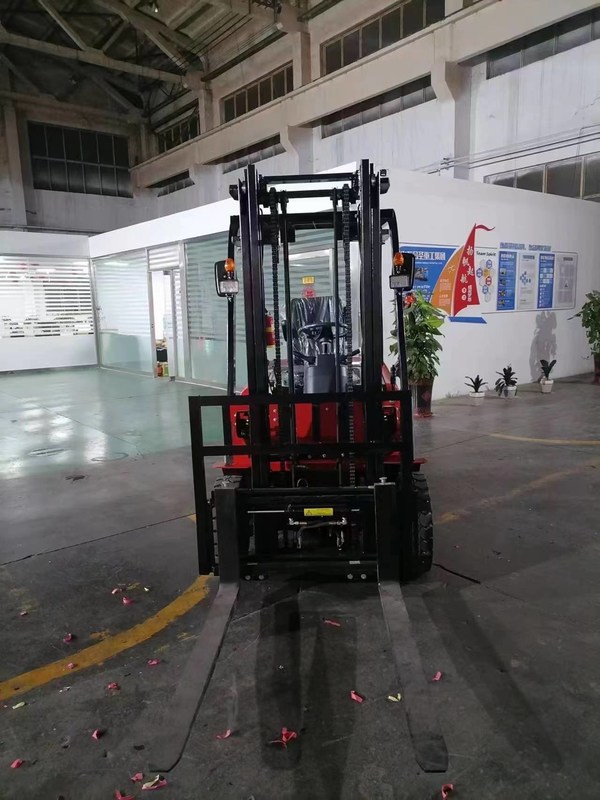 新型ミニディーゼルフォークリフトと新型ミニ電気フォークリフト