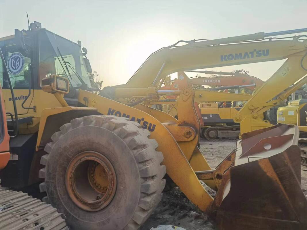 中古 日本 コマツ ローダー WA470-6 大型ローダー 状態良好 7000kg WA470 コマツ ホイールローダー WA470-6