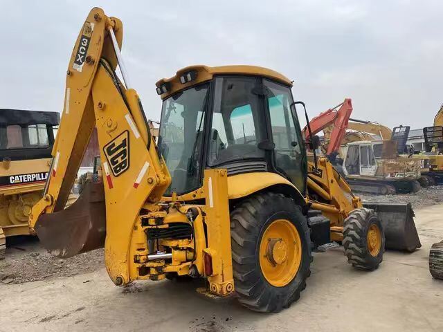 中古JCB 3CXバックローダー,フロントローダー 2.5T,ディーゼルバックローダー販売